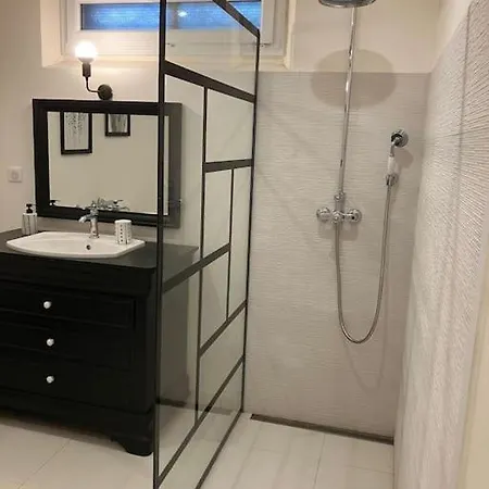 Apartment Rez-de-jardin A 15 Min De Paris Alfortville